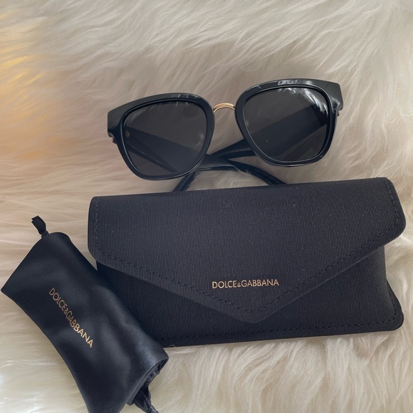 New Dolce & Gabbana (High Bridge Fit) Sunglasses (DG4437) - Picture 4 of 10